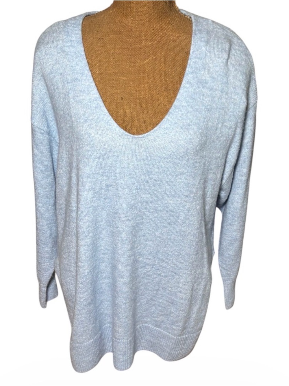 H&M Light Blue V-Neck Women's Sweater Size S